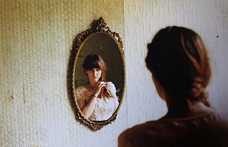 зависимость от отношений