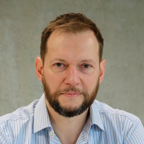 Дмитрий Петров